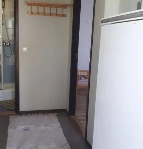 Sassi Talu Horsefarm 3* بارنوما